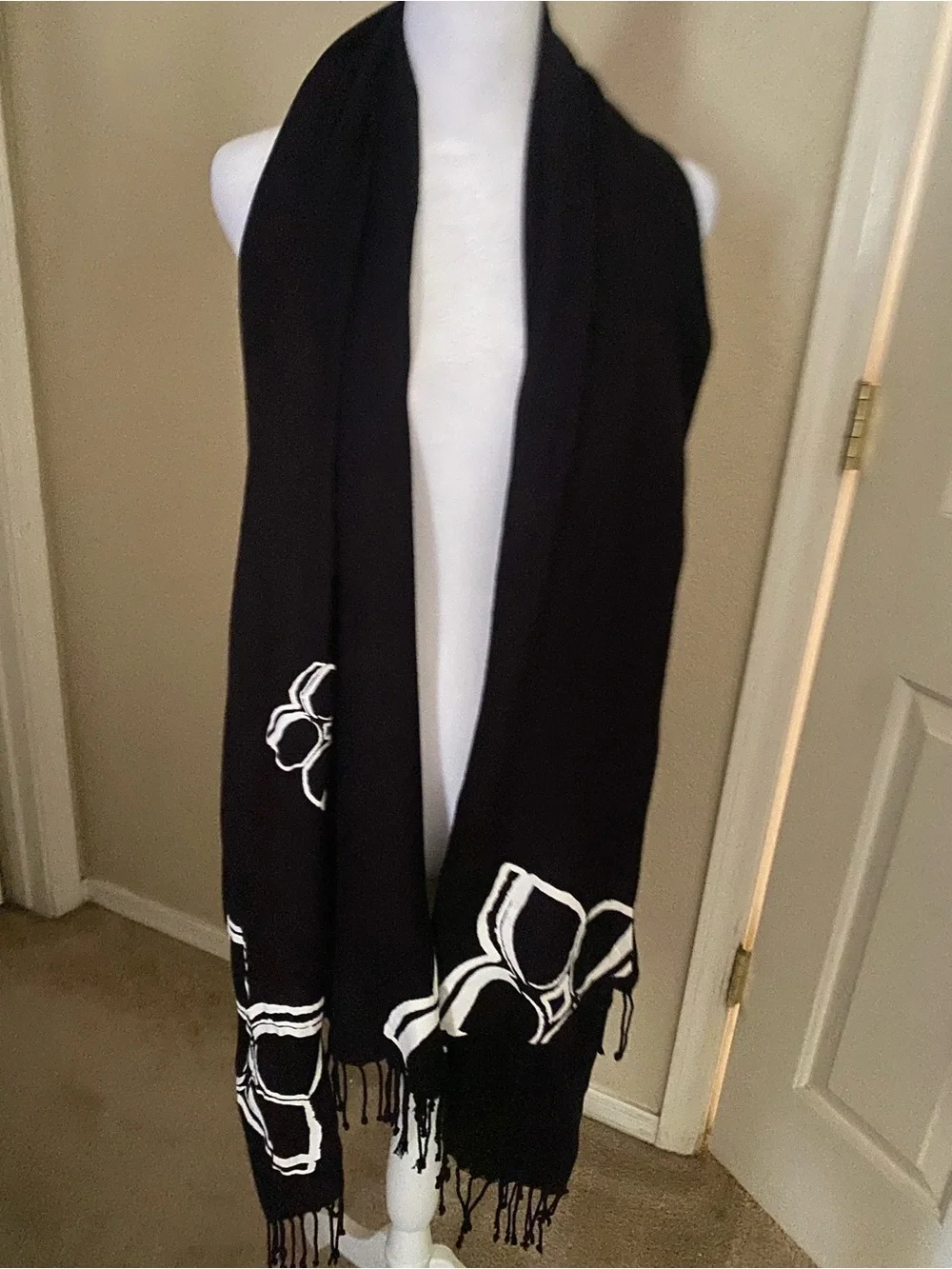 Vintage Y2K Wrap /Scarf fringe boho art deco layers feminine
